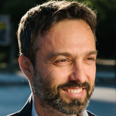 Dr. Nikos Daskalakis